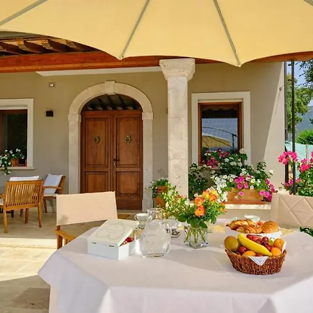 Corte Dei Mirti, Signorili Indipendenti Bed & Breakfast