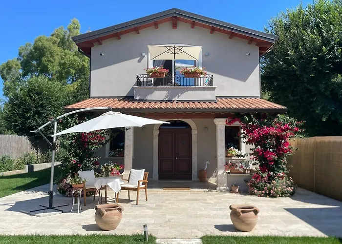 Corte Dei Mirti, Signorili Couette-café 4*